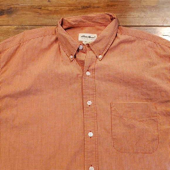 Men's Eddie Bauer checked‎ button-down - Picture 1 of 6